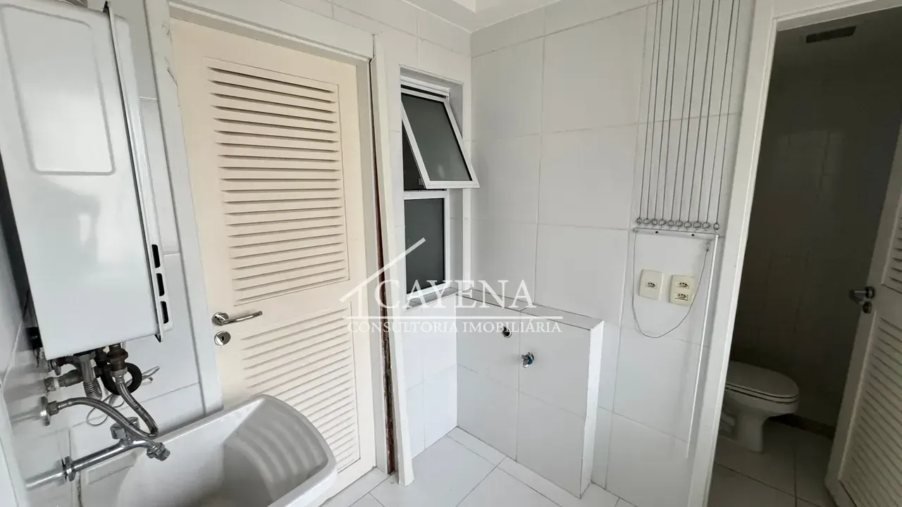 Apartment with 3 bedrooms and a closed kitchen — photo 11