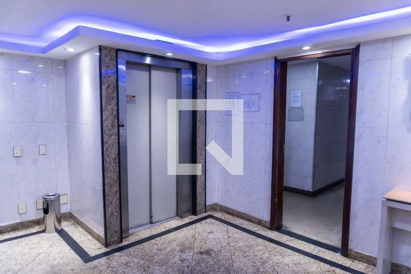 Furnished 2-bedroom apartment with 50 m² and parking — photo 41