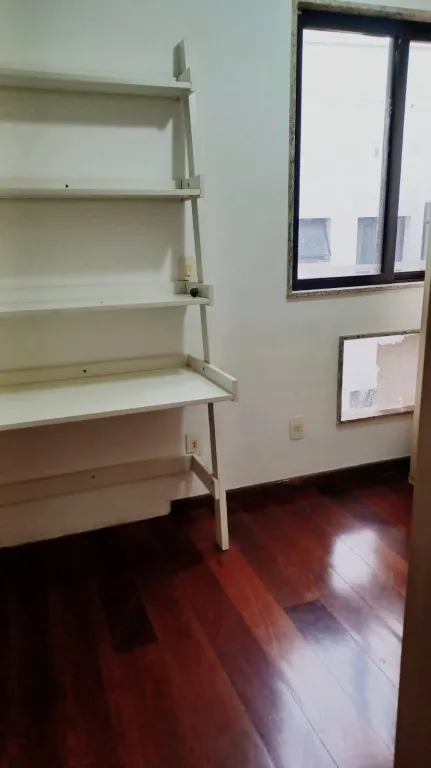 Home office in a 3-bedroom apartment, 85 m² — photo 12