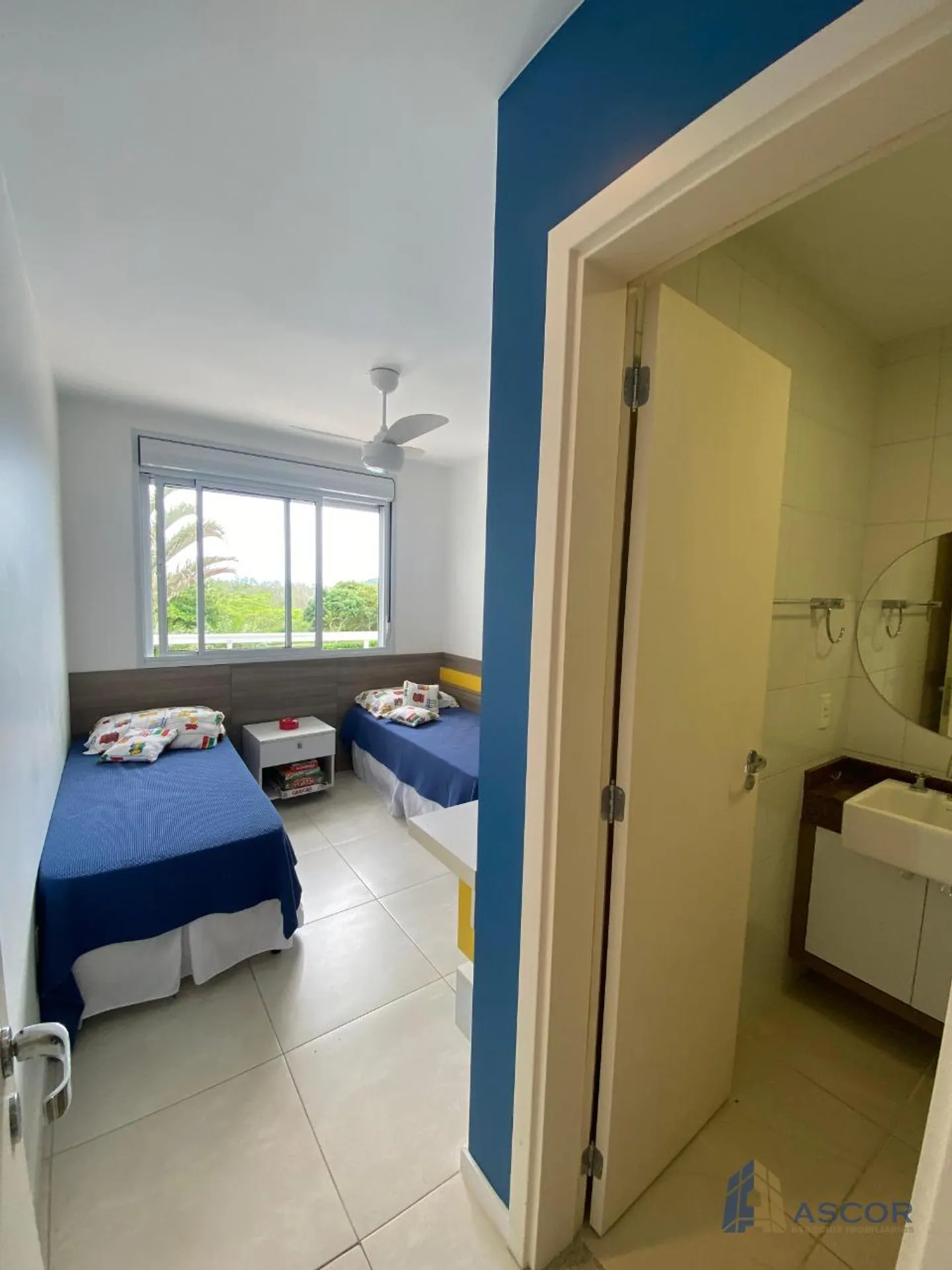 221 m² apartment with 3 en-suite bedrooms and 2 parking — photo 7