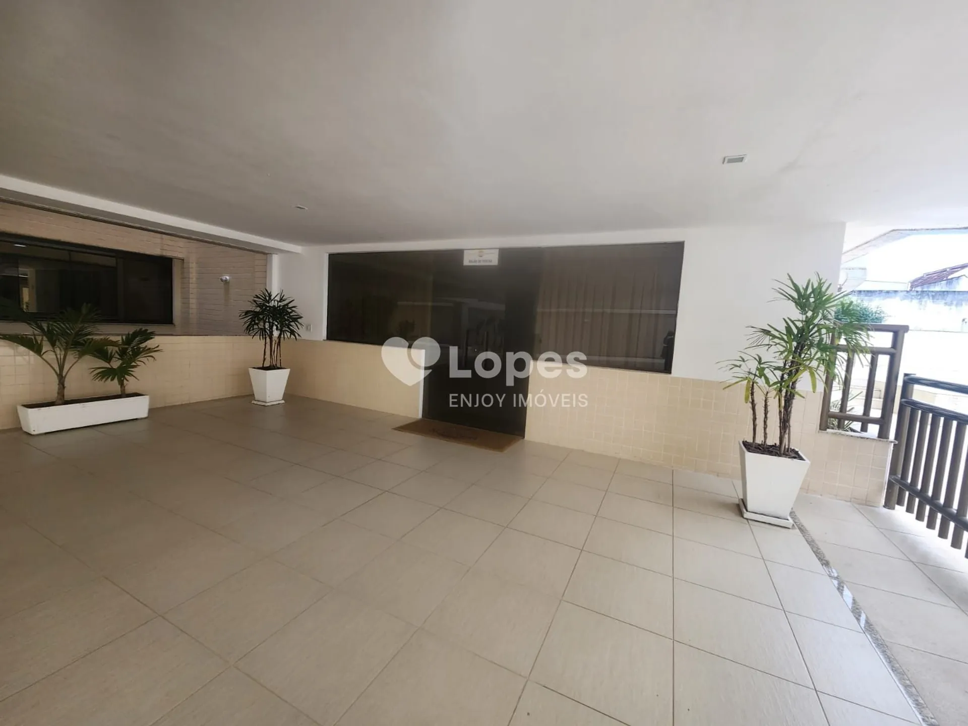 2-bedroom apartment in a building with a sauna — photo 23