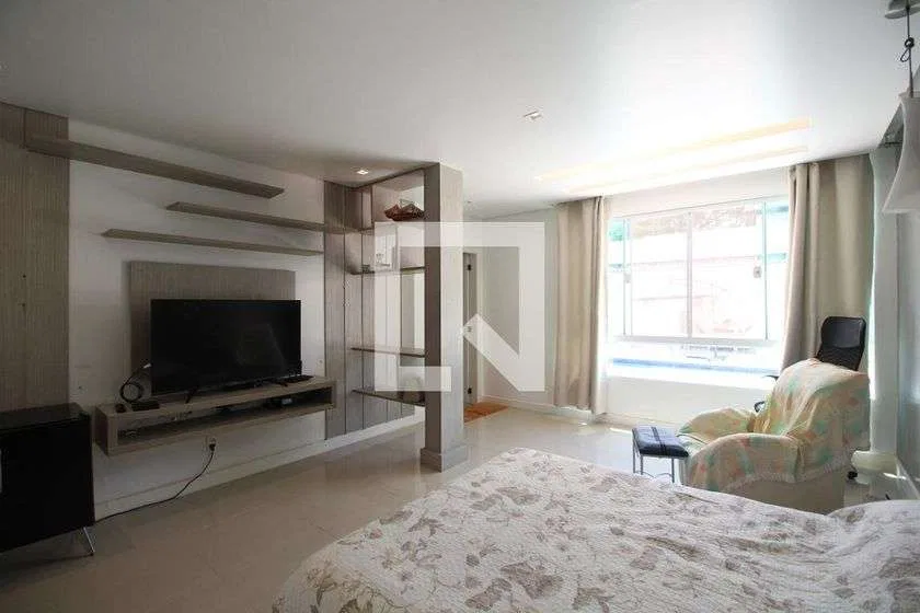 Condominium house with 4 bedrooms and 329 m² — photo 5