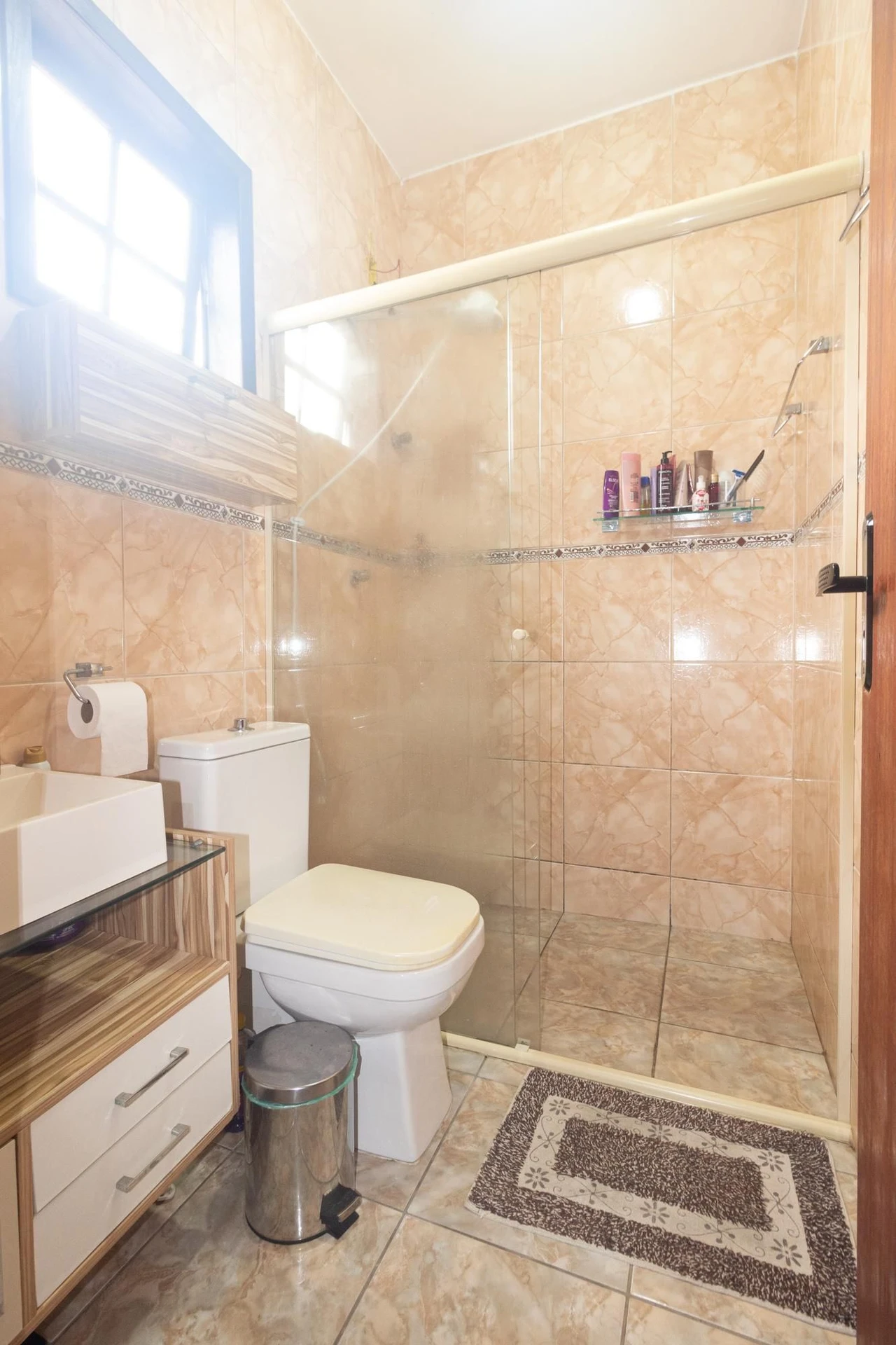 Casa amueblada con 2 dormitorios y parrilla en el balcón — photo 19
