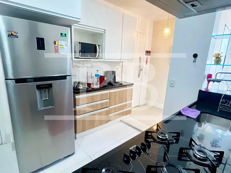 Furnished 3-bedroom apartment with 3 bathrooms — photo 13