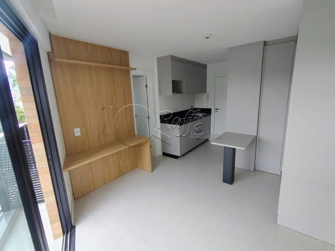 Furnished 1-bedroom apartment with balcony, 25 m²