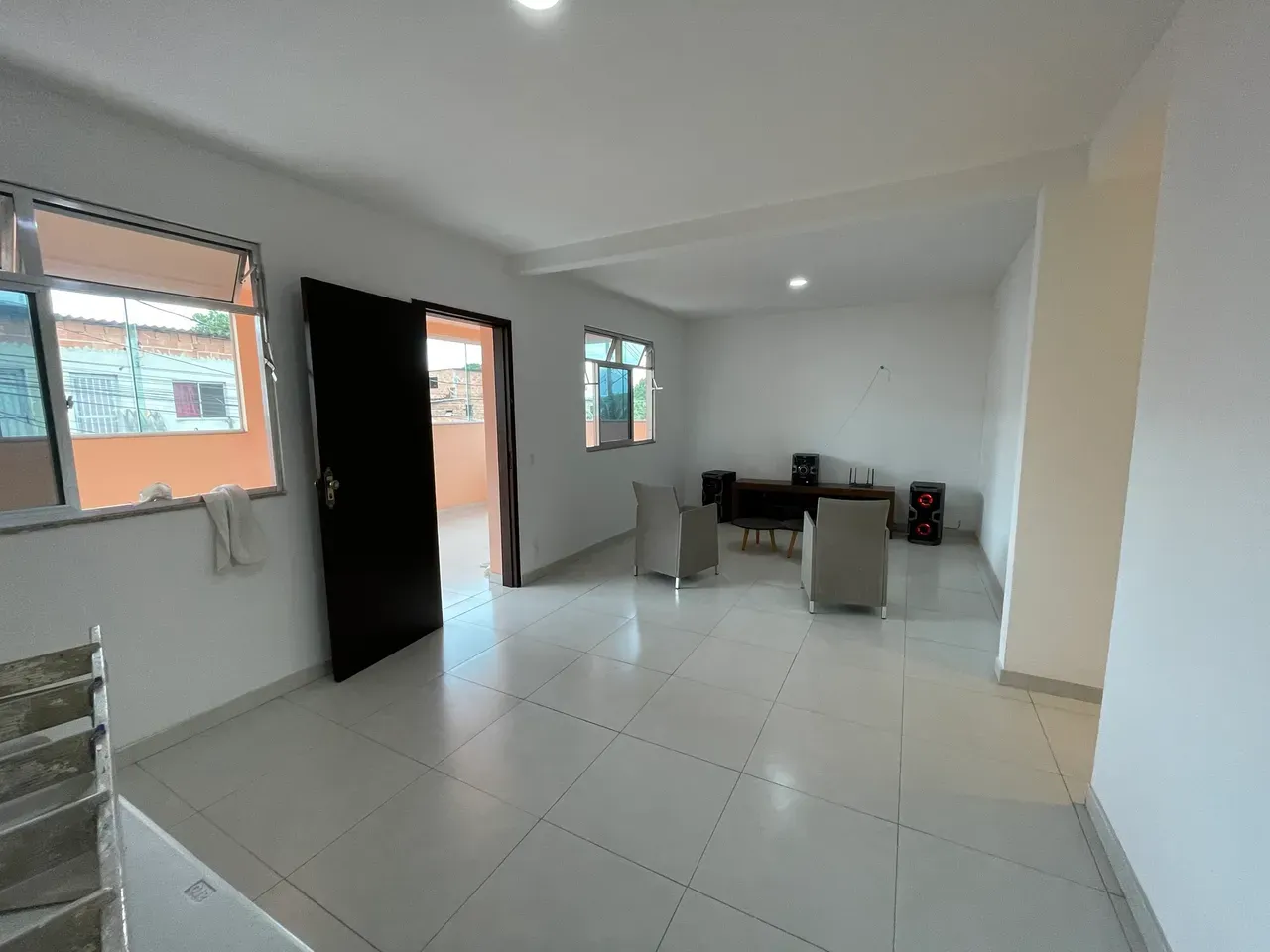 Casa con 2 dormitorios y 105 m² con 1 baño en suite — photo 6