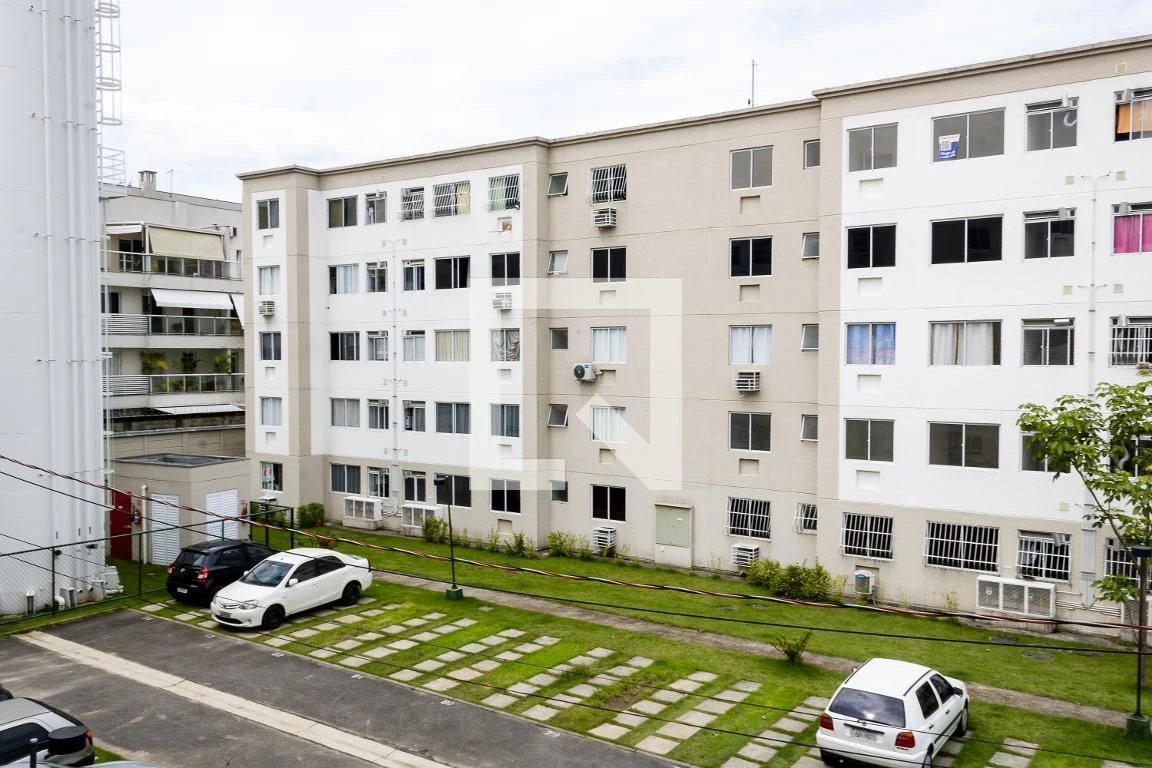 Washing machine in a 2-bedroom apartment, 44 m² — photo 43
