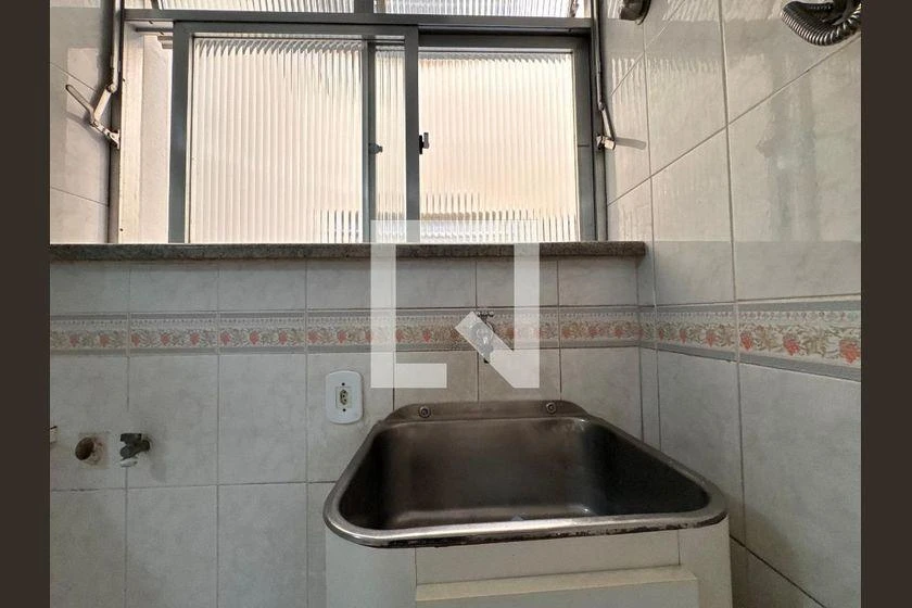 Квартира з вбудованими шафами, 2 кімнати і 130 м² — photo 29