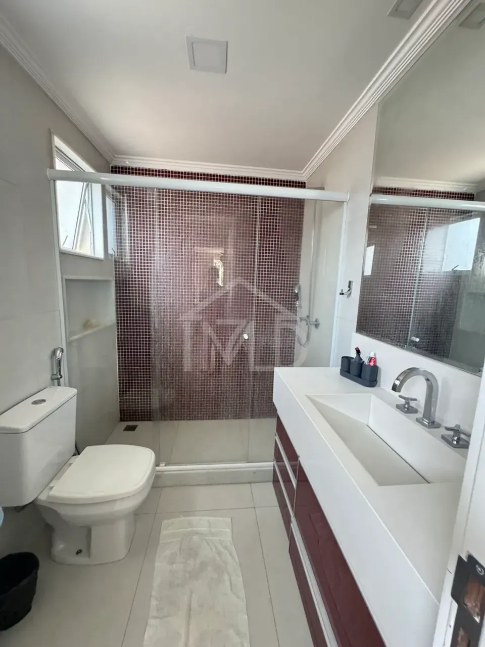 Furnished house with 4 suites and pool, 350 m² — photo 17