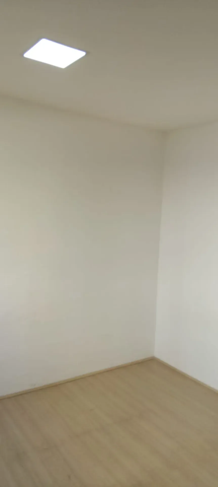 1 quarto e piso de madeira ou laminado: apartamento de 42 m² — photo 24