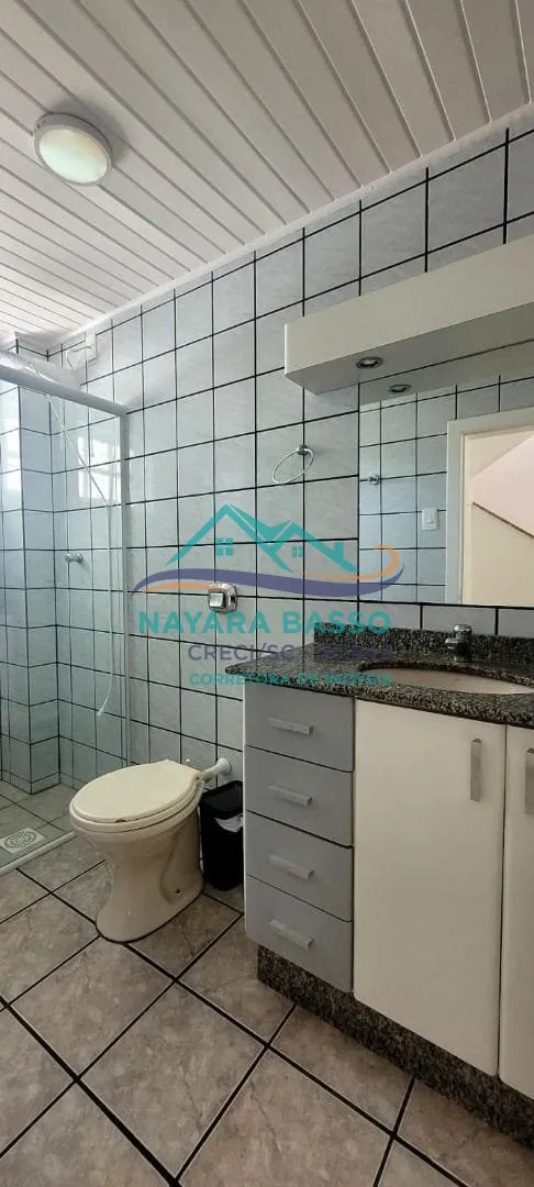4-bedroom house with a connected open-plan kitchen — photo 11