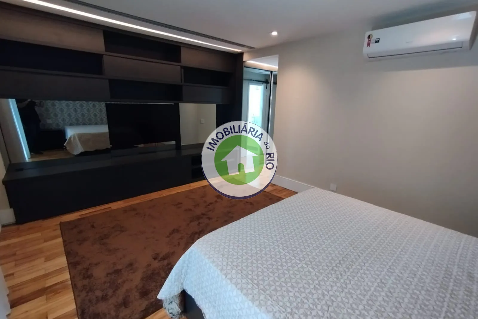 4-bedroom apartment with 5 bathrooms and 5 parking spots — photo 22