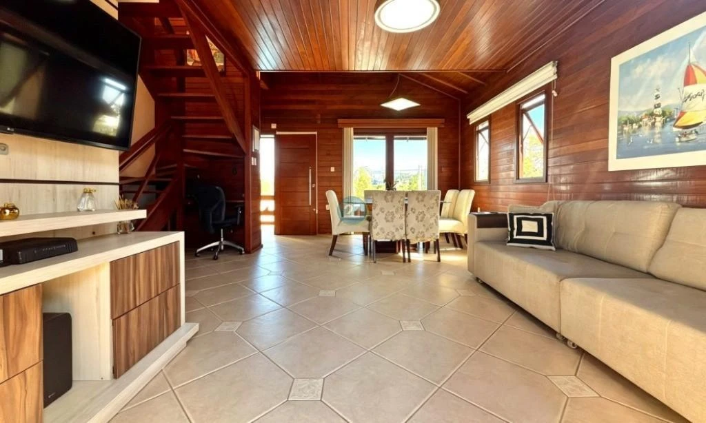 Furnished house with 4 bedrooms and a private pool
