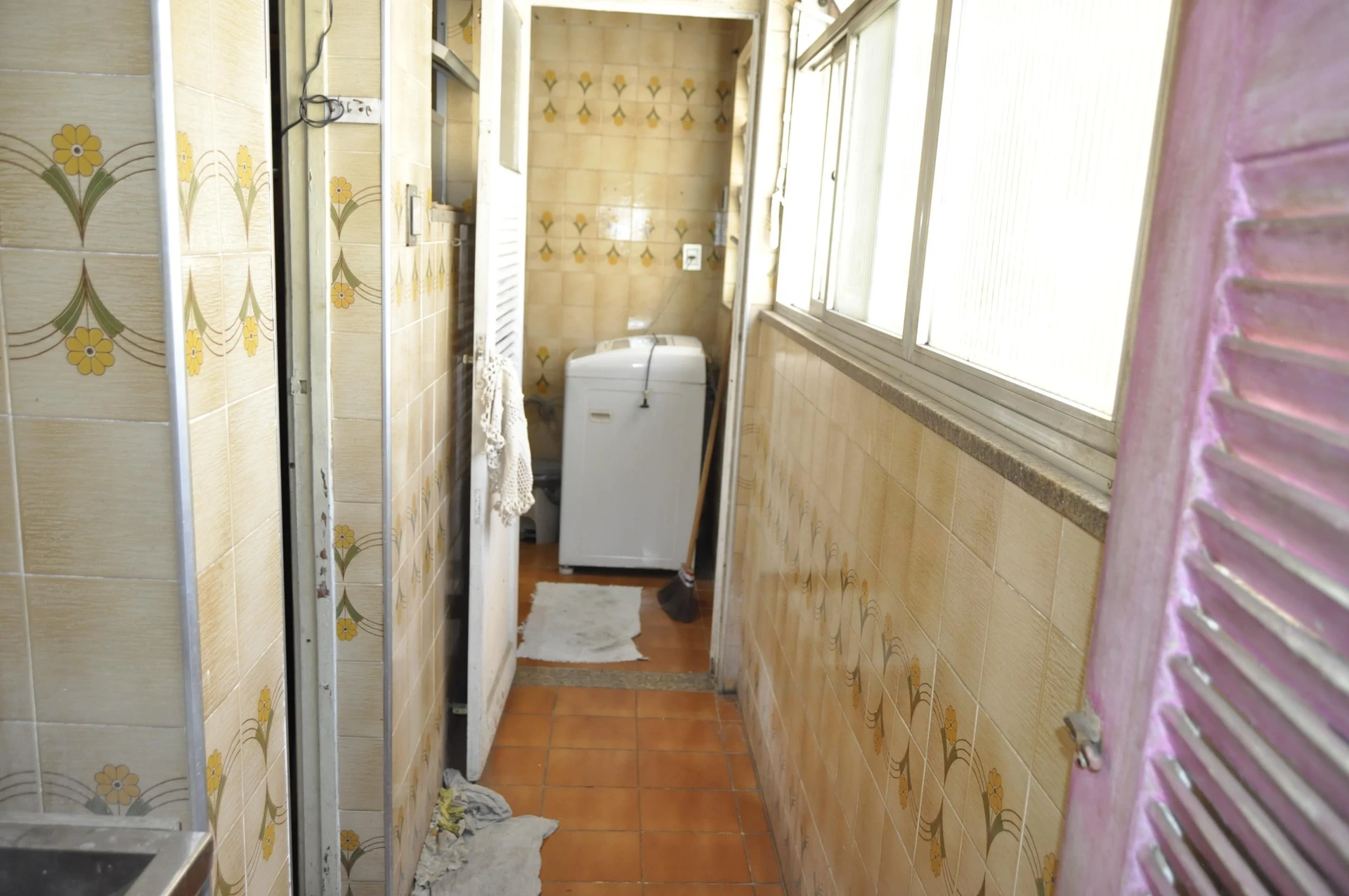 Furnished apartment with 2 bedrooms and no parking — photo 25