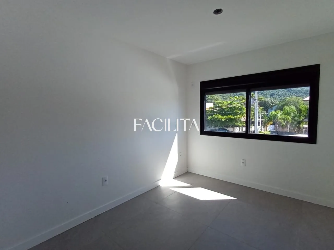 Apartamento amueblado de 2 dormitorios con barbacoa — photo 15