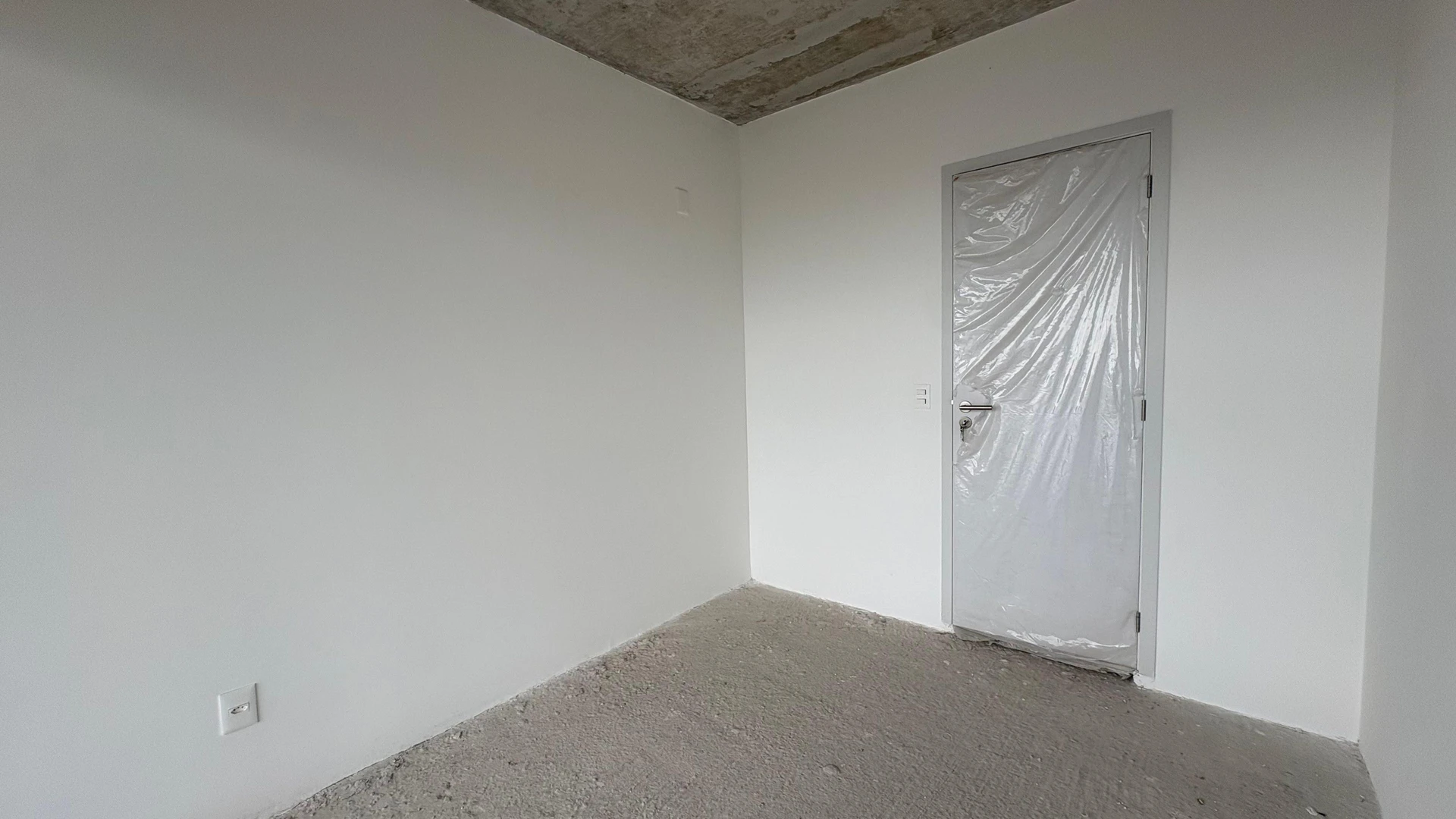 2-bedroom apartment with a mountain view in Rio de Janeiro — photo 19