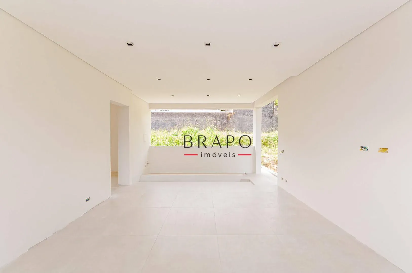 Мебльований будинок на 4 спальні та 540 м² — photo 29