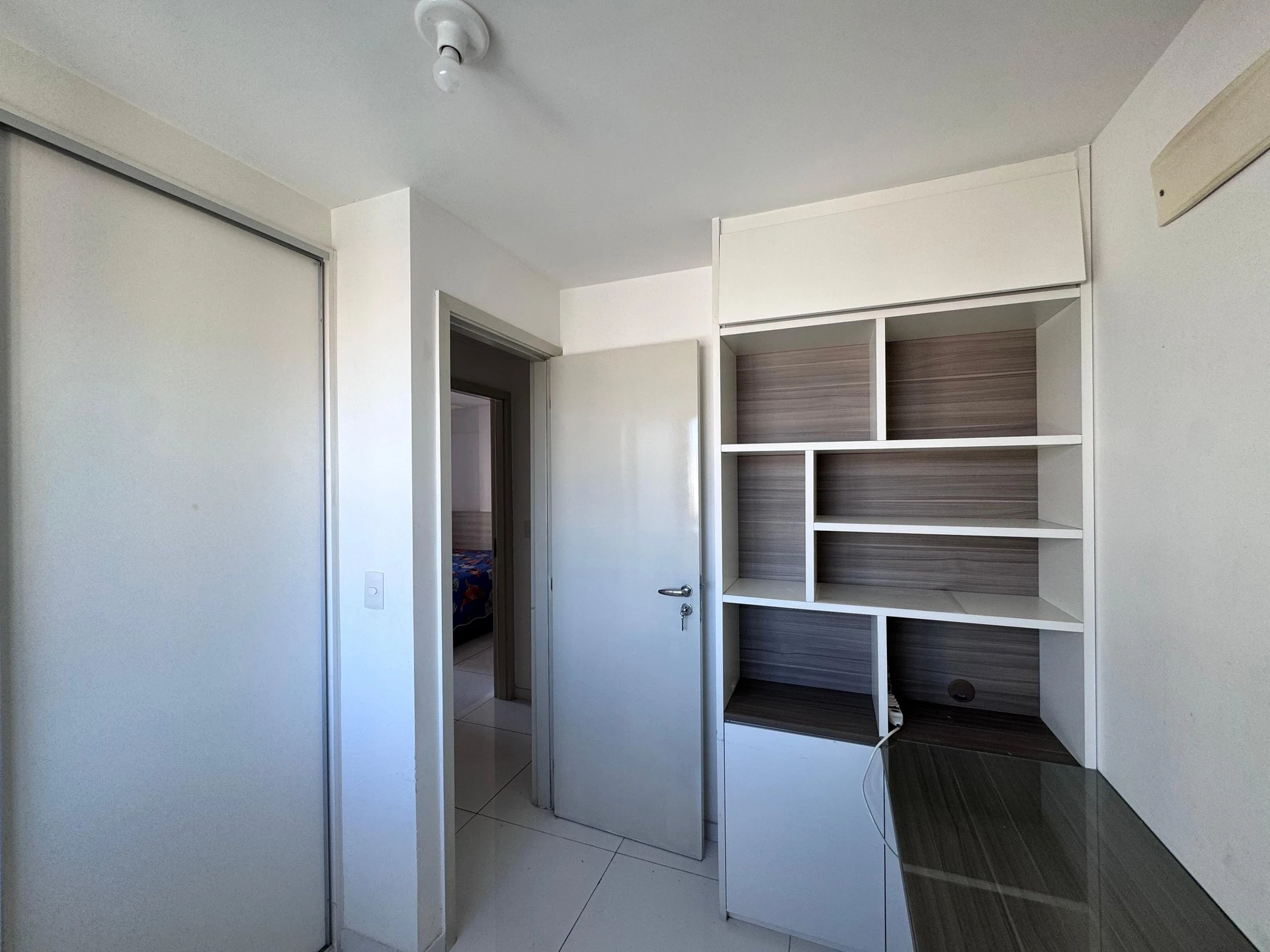 3-bedroom apartment with a grill on the balcony — photo 38
