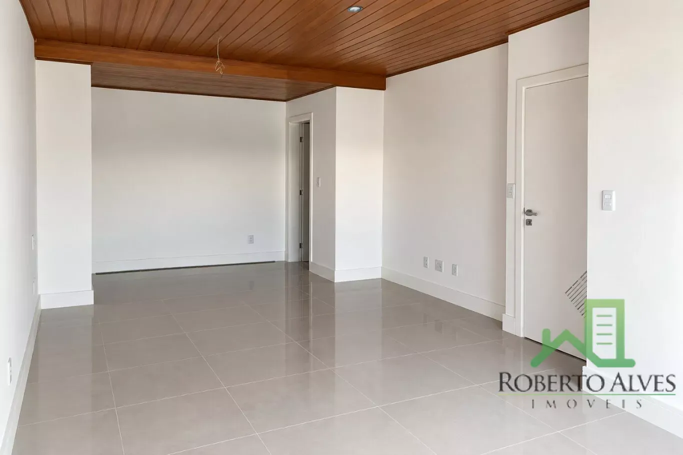 Duplex penthouse, 186 m² with 2 en-suite bedrooms — photo 9