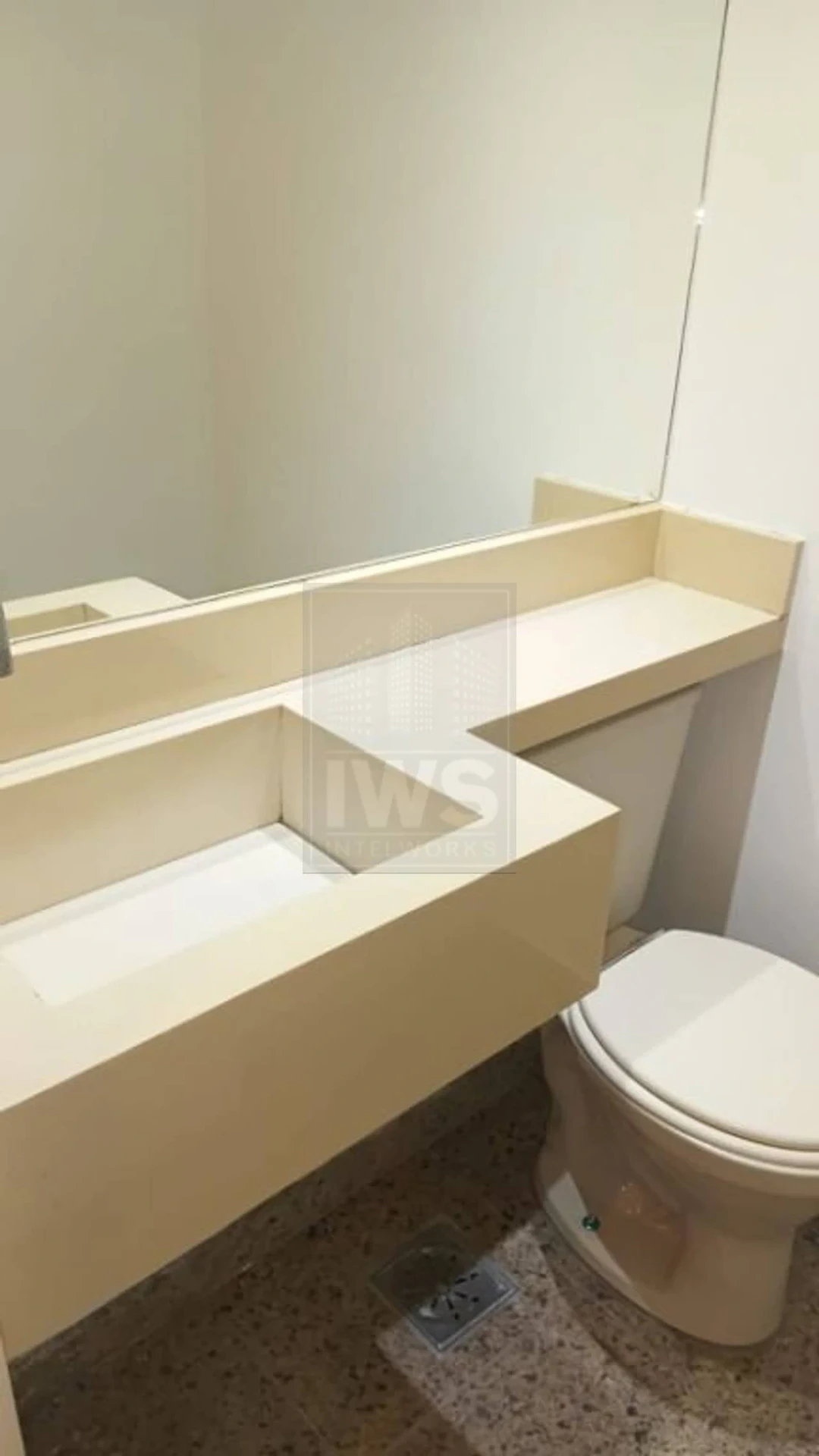 3-bedroom apartment in a building with a sauna — photo 15