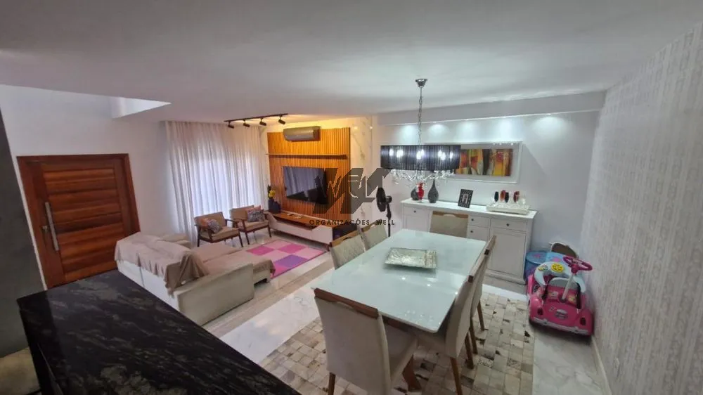 House with 3 bedrooms and an open-plan gas kitchen — photo 15