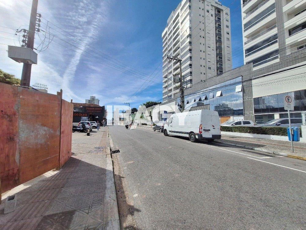 Furnished apartment, 100 m², with a private BBQ — photo 20