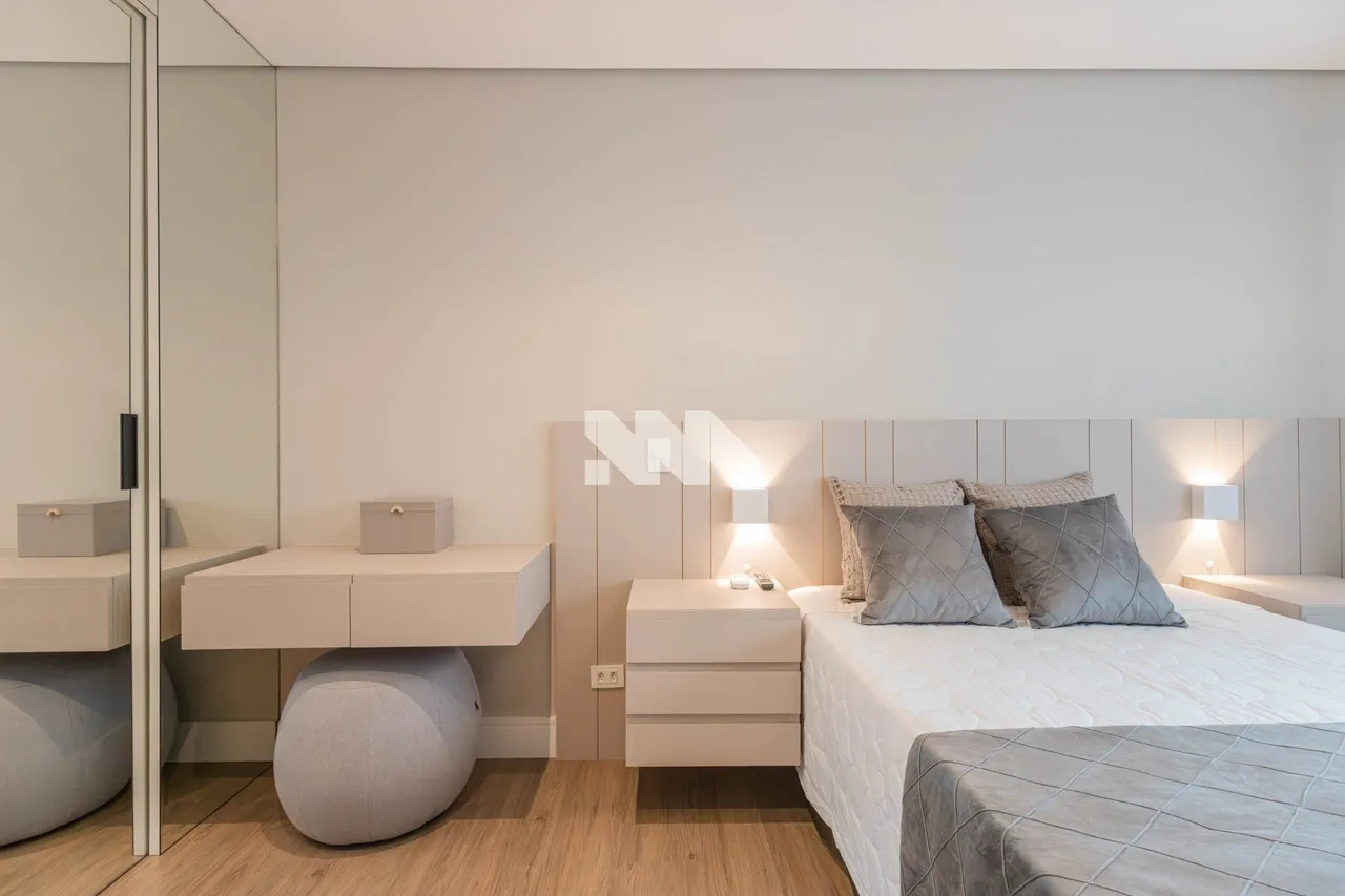 Furnished 1-bedroom apartment with 2 bathrooms — photo 12