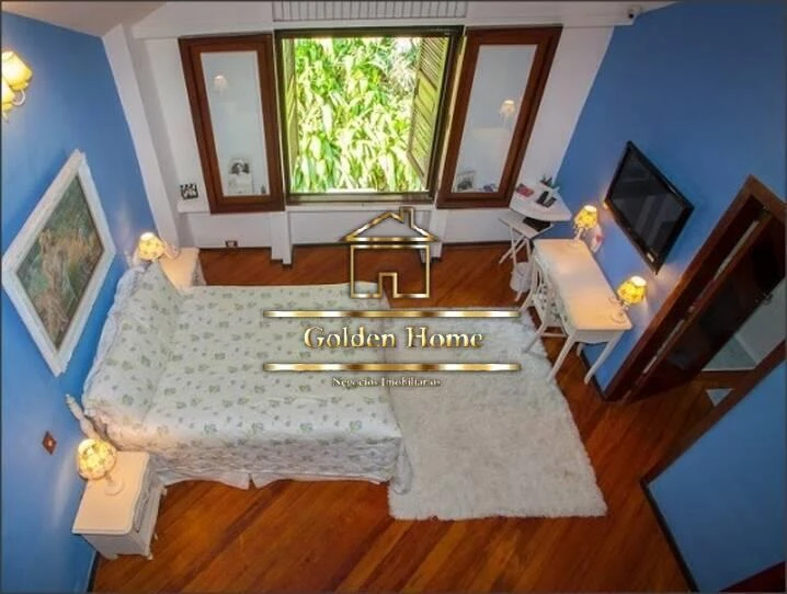 House with 6 bedrooms and 4 en-suites plus 10 parking — photo 13