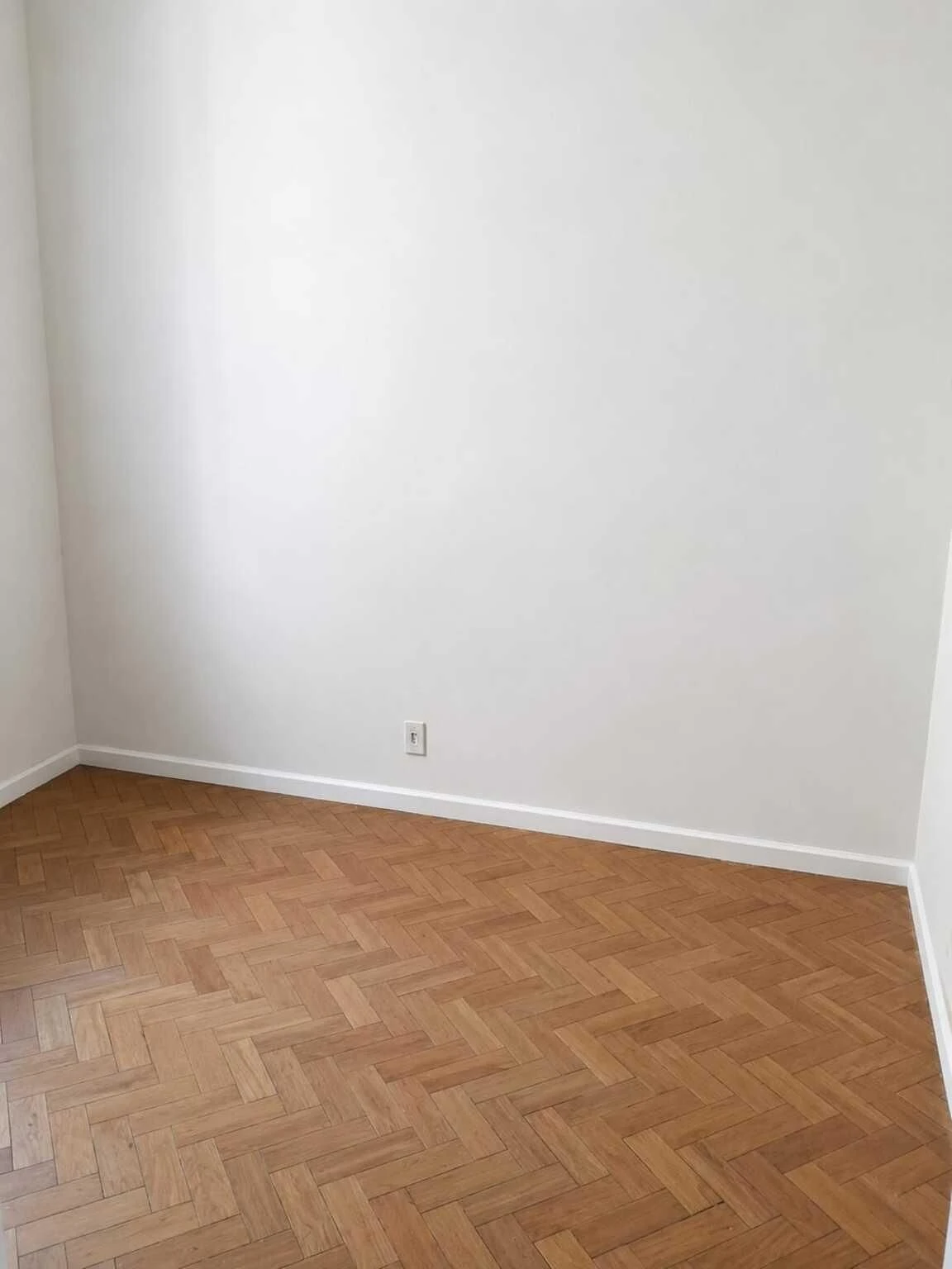 2-bedroom apartment with 1 bathroom and gas kitchen — photo 11