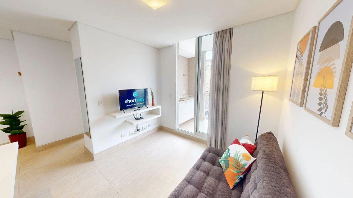 One-bedroom apartment with floor-to-ceiling windows