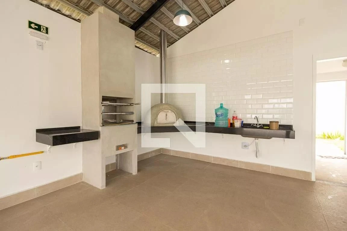 2-bedroom apartment in a building with a pool — photo 39