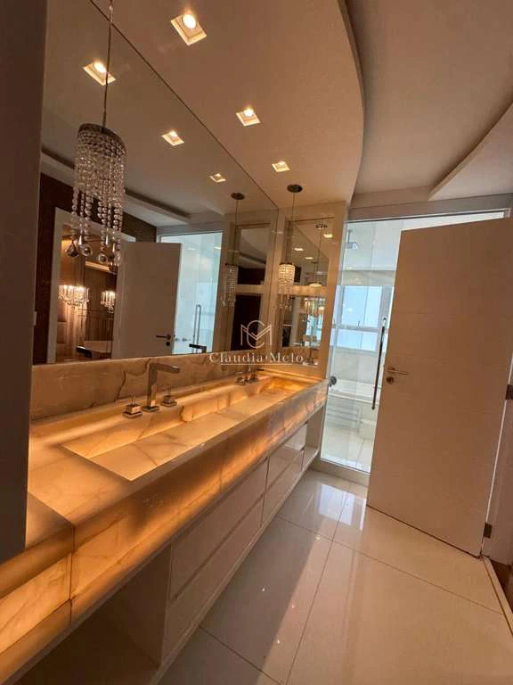Casa com 5 suítes e cozinha integrada de 900 m² — photo 24