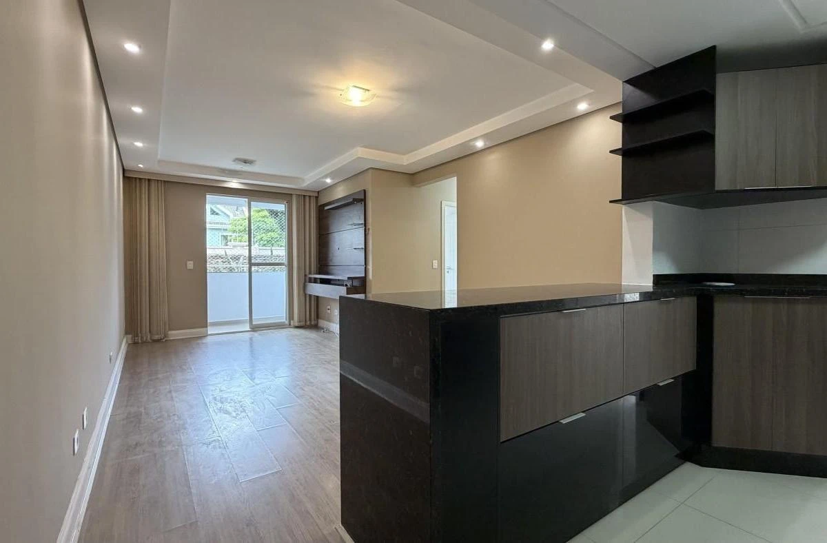 Home office in a 3-bedroom apartment, 82 m² — photo 5