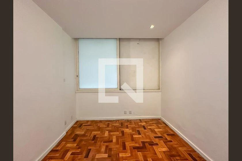 170 m² apartment with 3 bedrooms and a suite — photo 32