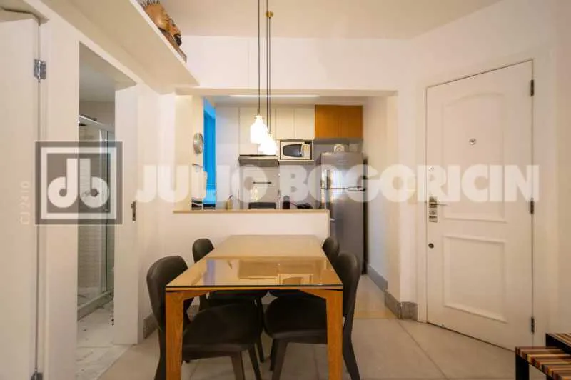 Furnished apartment with 2 bedrooms and 2 bathrooms — photo 9