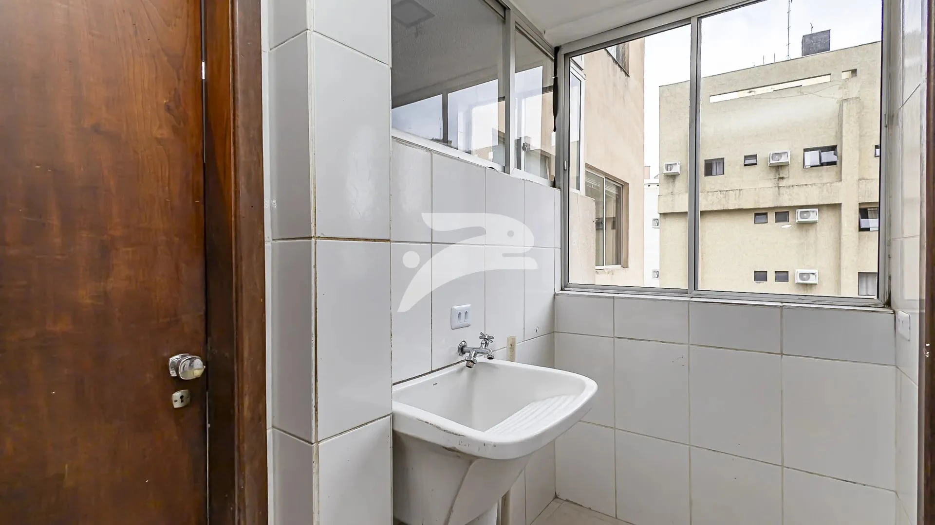Apartment, 70 m², with wood or laminate floors — photo 17