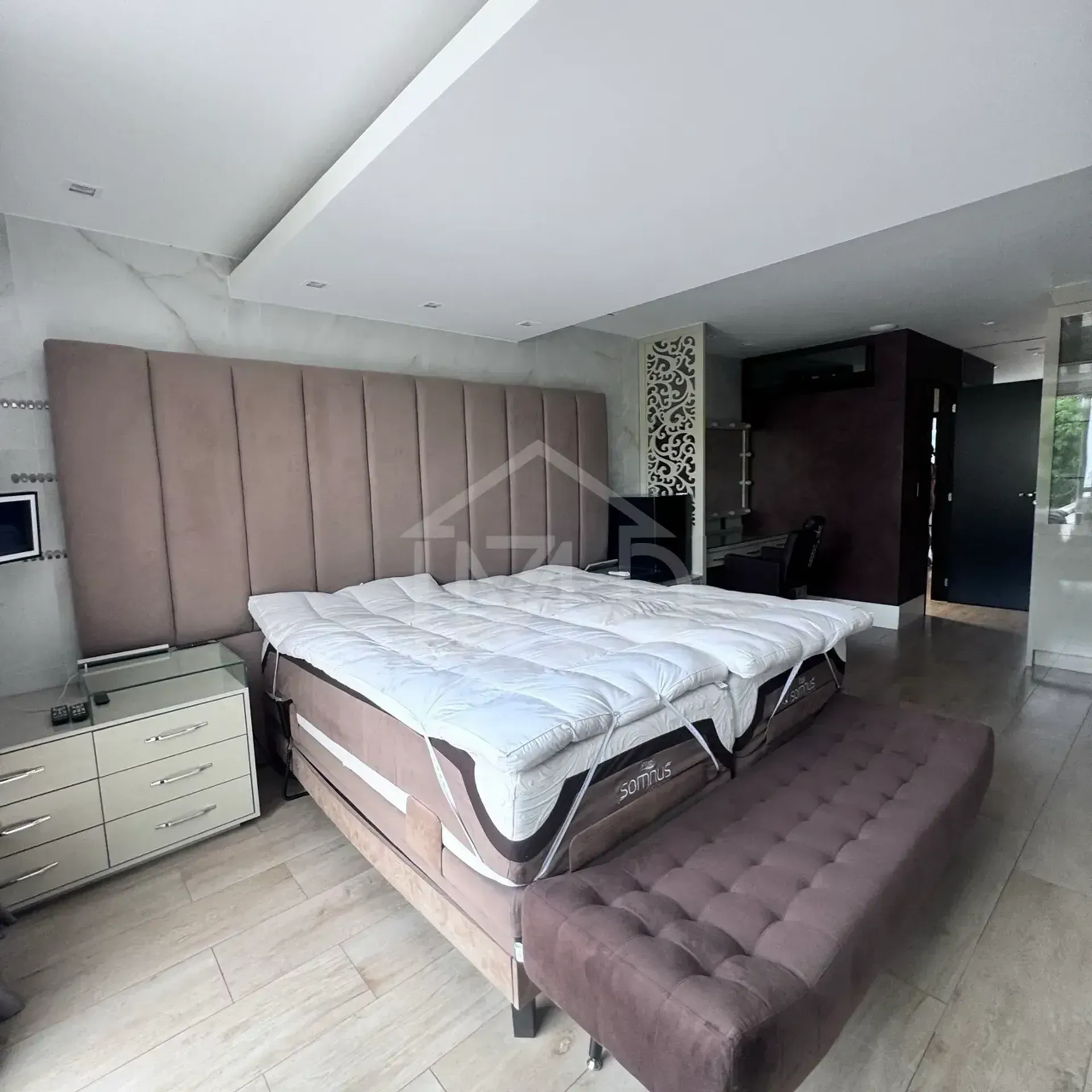Furnished house with 4 bedrooms and 5 bathrooms, open kitchen — photo 42