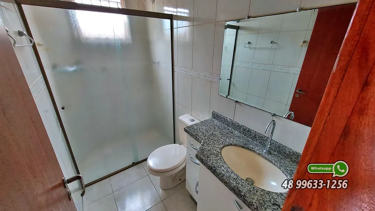 Two-bedroom townhouse with 1 en-suite bath, 84 m² — photo 2