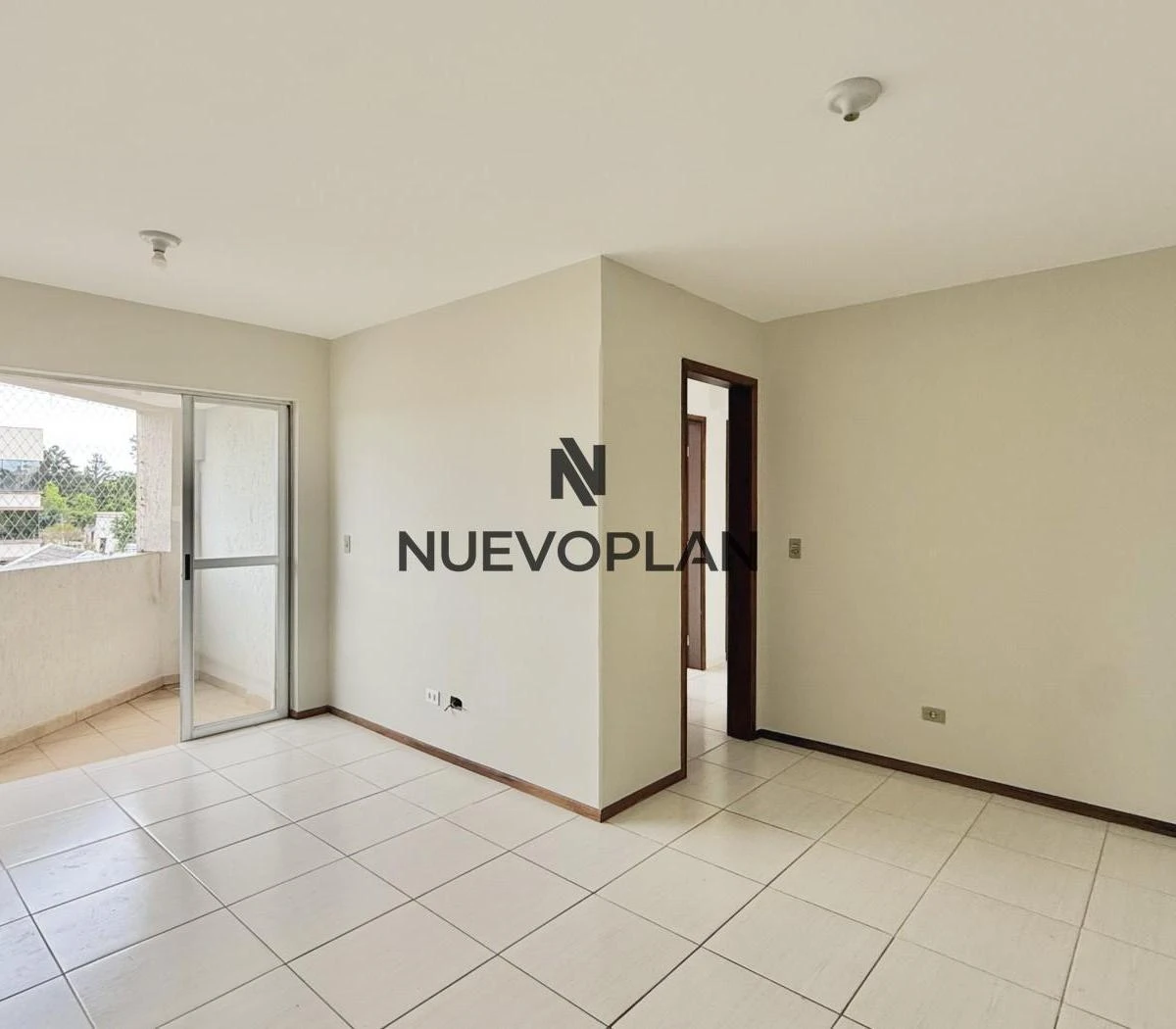 3-bedroom apartment, 1 with its own bathroom, 84 m²