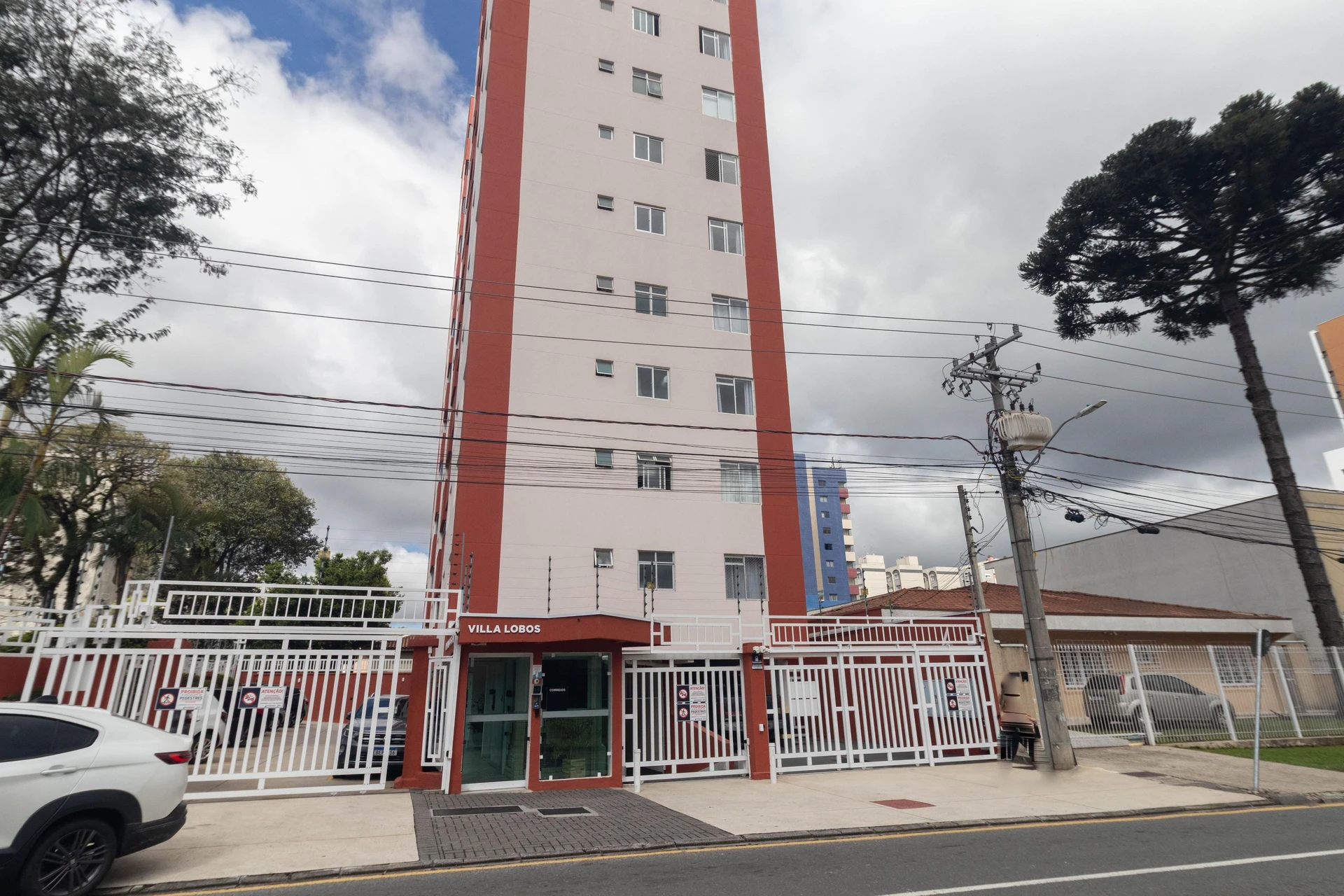 One-bedroom apartment with a washing machine in Curitiba — photo 22