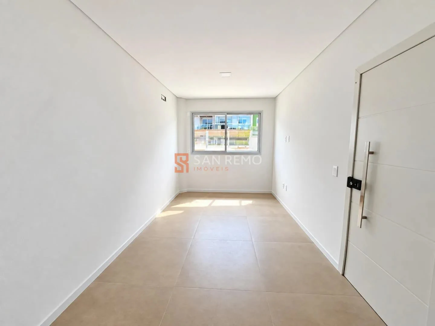 2-bedroom house with a home office — photo 6