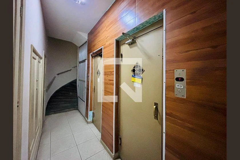 Furnished apartment, 30 m², with a home office — photo 16