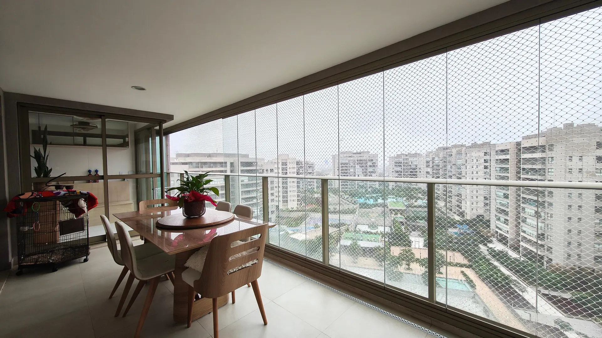 3-bedroom apartment in a building with a sauna — photo 26