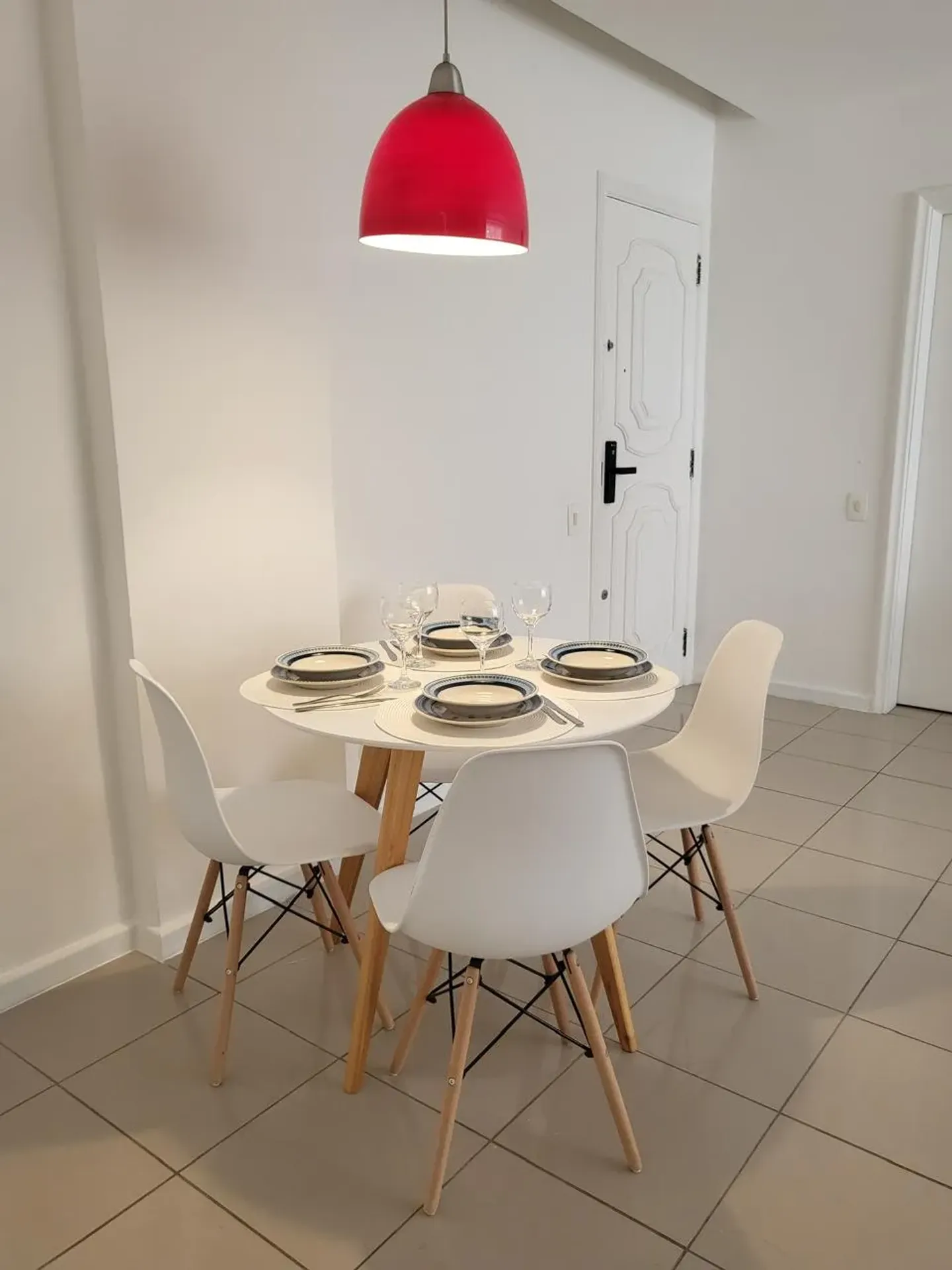 Мебльована квартира 60 м² з 1 спальнею та 2 ванними — photo 12