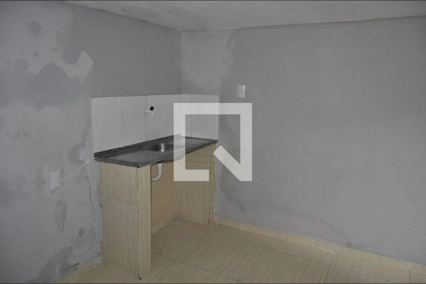 Casa para alugar com 3 quartos, varanda e 110 m² — photo 39