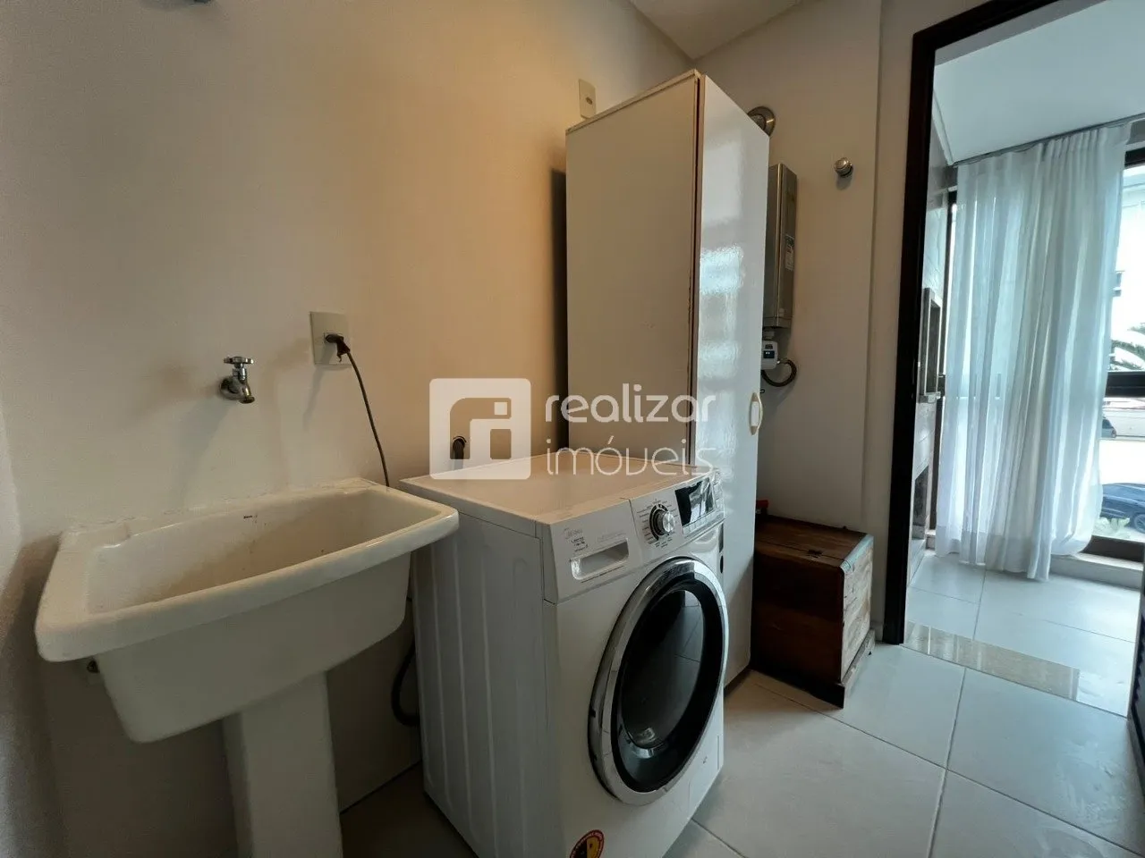 Furnished apartment, 105 m², with a washing machine — photo 6