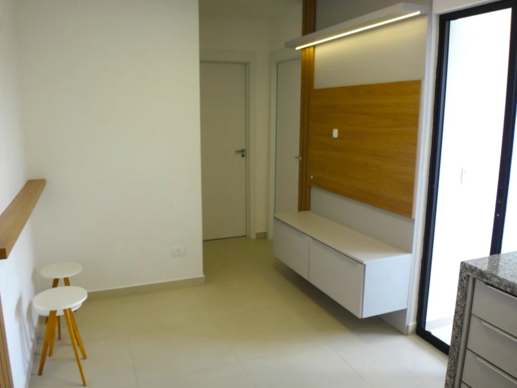 Apartment, 48 m², with a glass-enclosed balcony — photo 10