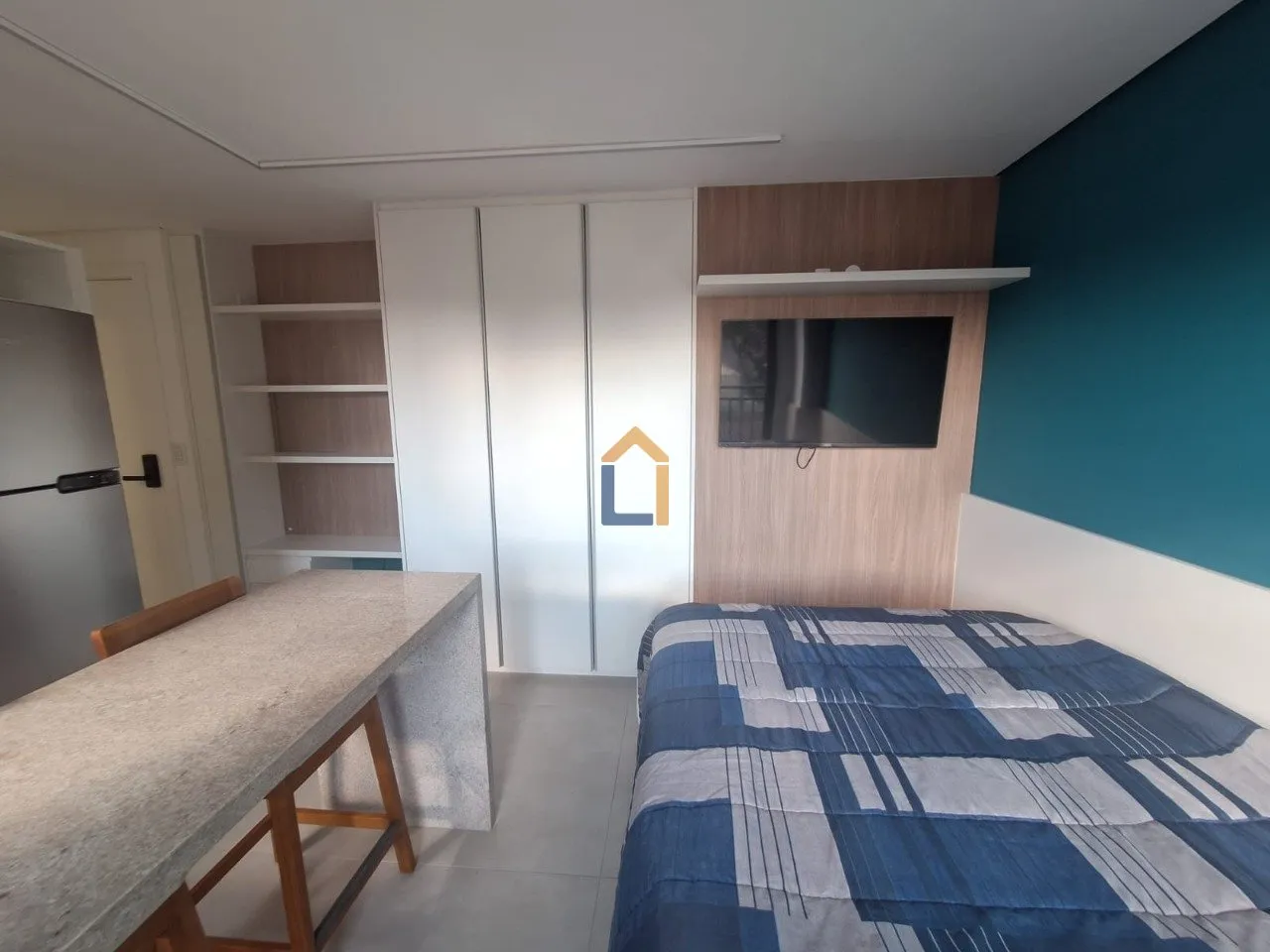 Furnished 41 m² studio with parking and 3rd floor — photo 12
