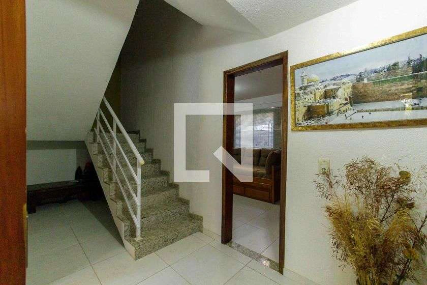 300 m² house with 5 en-suite bedrooms and private garden — photo 26
