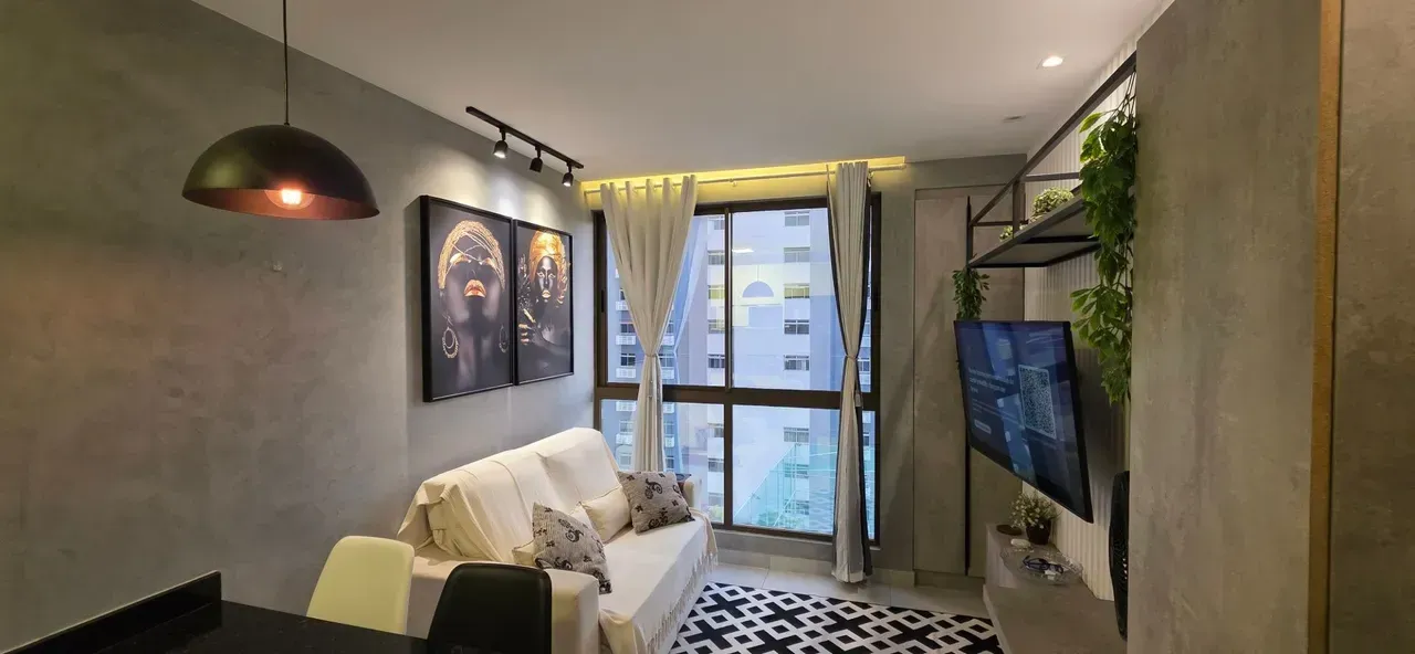 Furnished apartment, 30 m², with floor-to-ceiling windows — photo 6